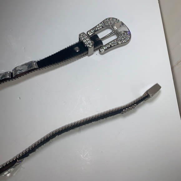 Silver/ Diamond Belt - Picture 2 of 5